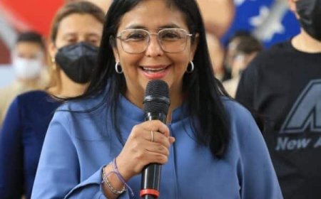 Interim-president Venezuela bereid samen te werken met VS