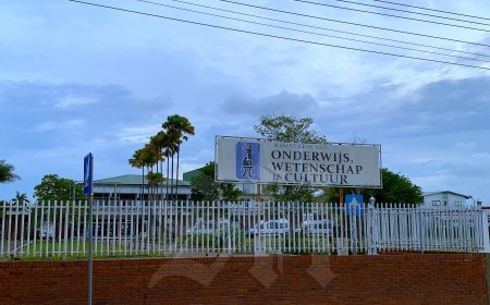 MinOWC ontkent video over betalen voor toiletgebruik op scholen in Nickerie