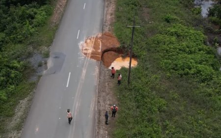 Verzakking Avobakaweg legt verborgen infrastructuur bloot