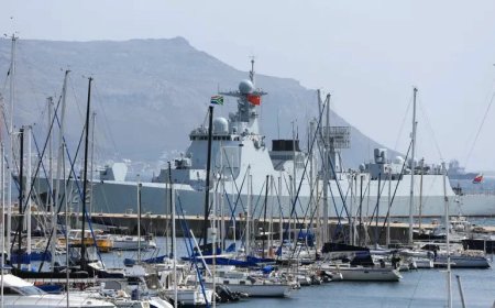 Chinese, Russische en Iraanse oorlogsschepen in Zuid-Afrika voor oefeningen