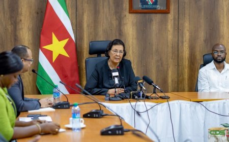 President Simons ziet kansen voor vernieuwd zorgsysteem na bezoek Colombiaans ziekenhuis