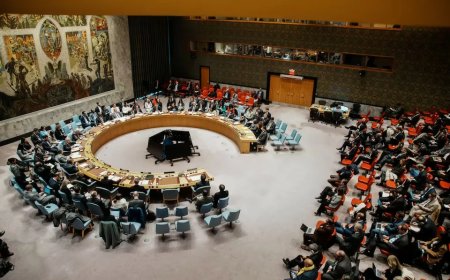 VS waarschuwt Iran: alle opties open, Iran belooft reactie op agressie