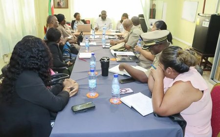 RO informeert dc’s Sipaliwini over beleid en projecten