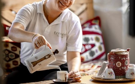 Thee moet gezien worden