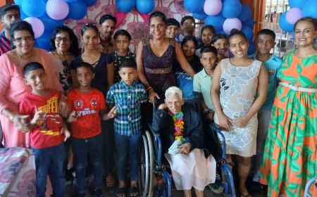 Oma Jetty viert 85ste verjaardag, woont al 83 jaar in kinderhuis