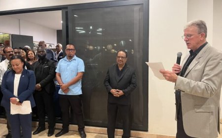 VS-ambassadeur Faucher neemt afscheid van Suriname