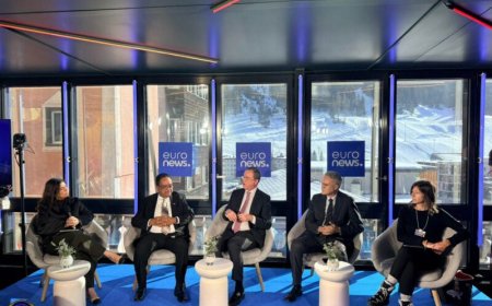 Rusland in Davos: Suriname moet niet leunen op olie, investeren in duurzaam toerisme