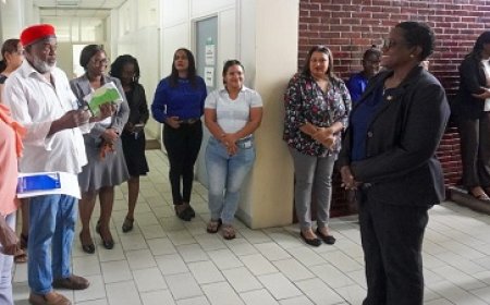 Wijnerman bezoekt Planbureau Suriname