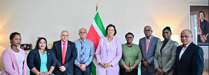 President installeert nieuwe Deviezencommissie voor versterking economisch beleid