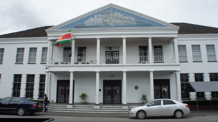 CBvS ziet stabiliteit voorzichtig terugkeren in jaarverslag 2023