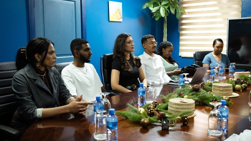 Brug tussen studenten en Surinaams bedrijfsleven versterkt