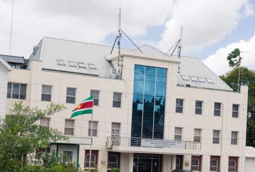 Buitenlandse Zaken boos om uitlekken diplomatenlijst