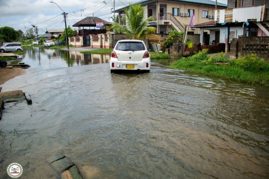 Waarnemend president Rusland oriënteert zich aan de Djoelstraat