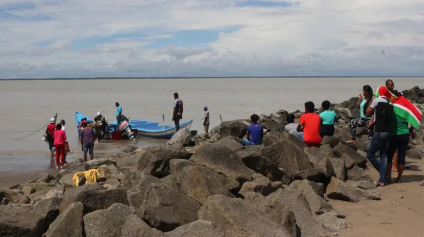 Mensen uit Paramaribo gedupeerd door stop Back Track-oversteek.