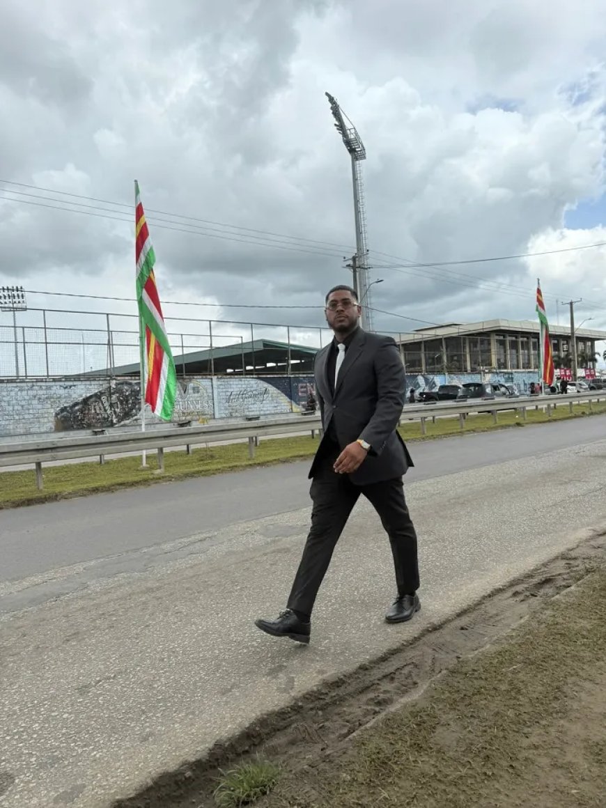 Pakittow: Van straatprotest naar actieve politiek