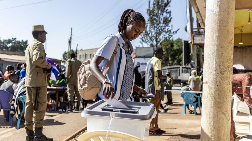 Ugandezen hebben al 40 jaar dezelfde president: “Het is genoeg geweest”