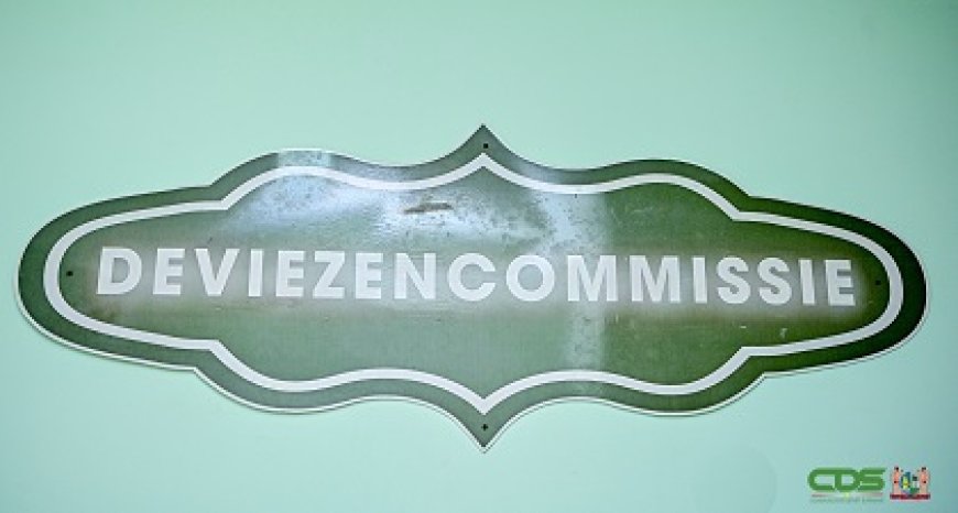 Deviezencommissie overhandigt eerste reeks bijzondere beschikkingen