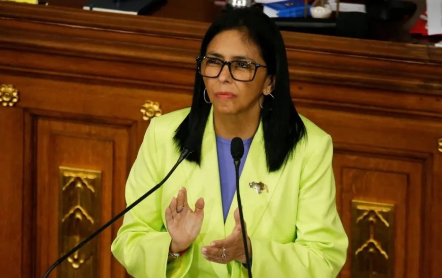 Venezuela zet in op diplomatie en oliehervormingen.