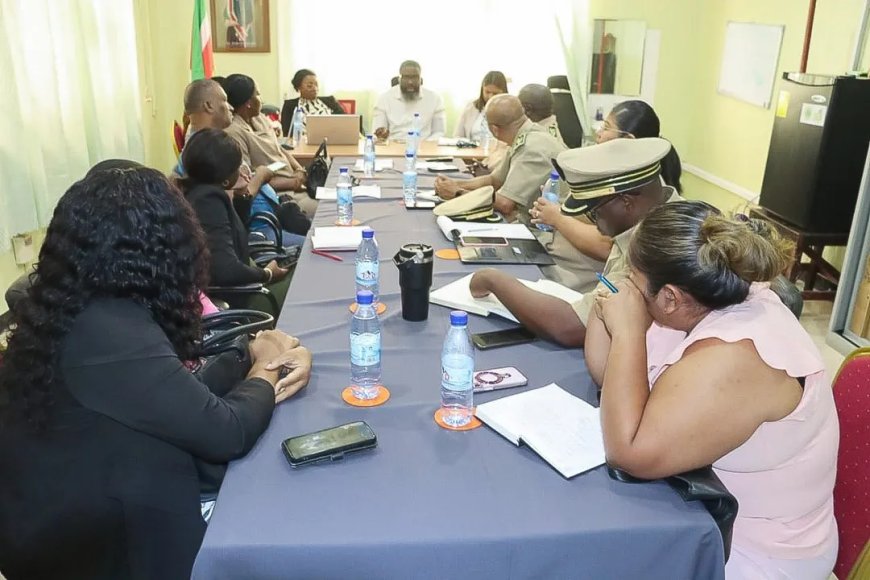 RO informeert dc’s Sipaliwini over beleid en projecten