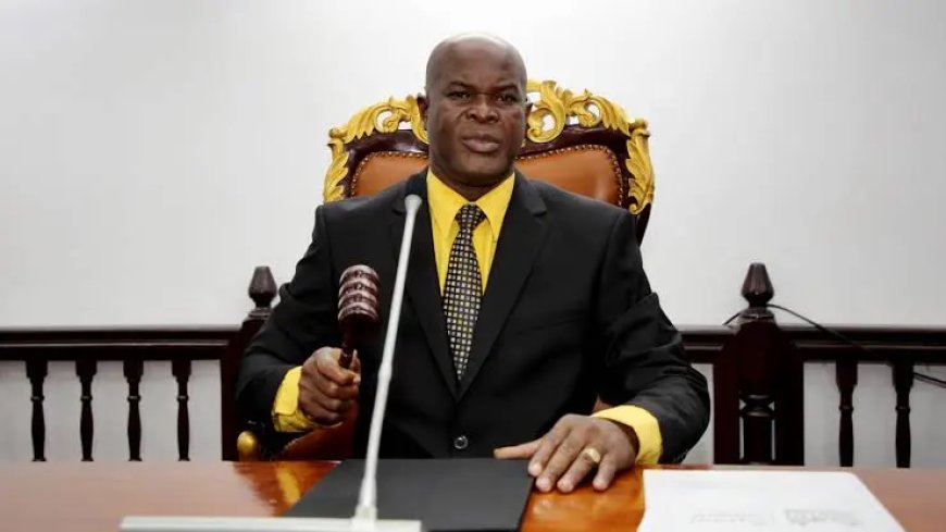 BESCHOUWING – Brunswijk is het chanteren nog niet verleerd