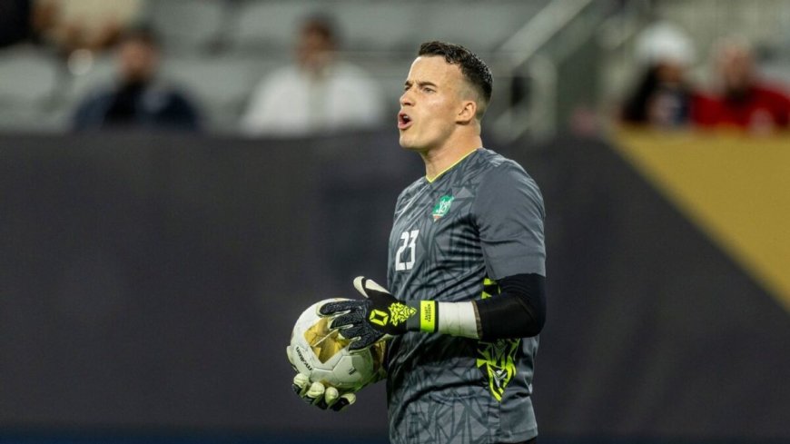 Blessure Natio-doelman Vaessen valt mee