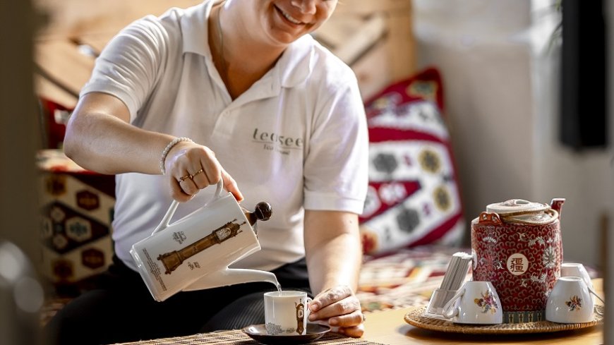 Thee moet gezien worden