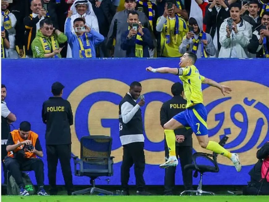 Ronaldo scoort 960e goal bij zege Al-Nassr