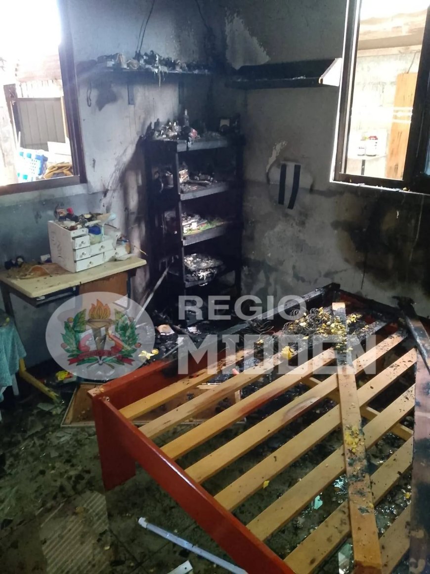 Brand verwoest slaapkamer woning aan Laknauweg, Kwatta