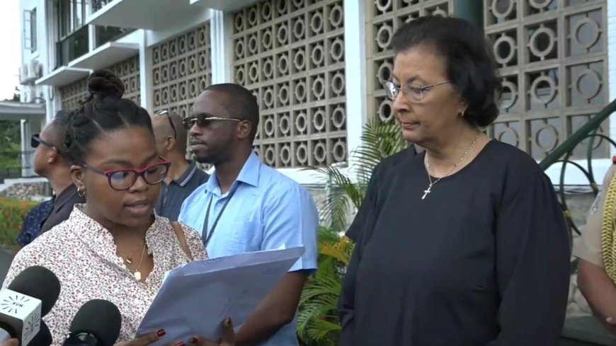 Leerkrachten Bond van Technisch Onderwijs in actie vanwege uitblijvende salarissen