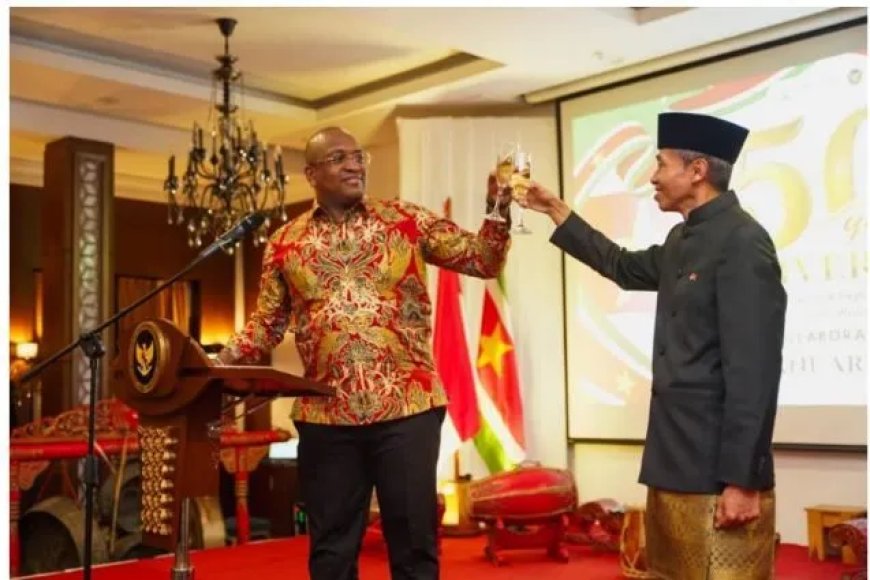 Verbonden, Samenwerkend, Welvarend: 50 jaar diplomatieke betrekkingen Indonesië–Suriname