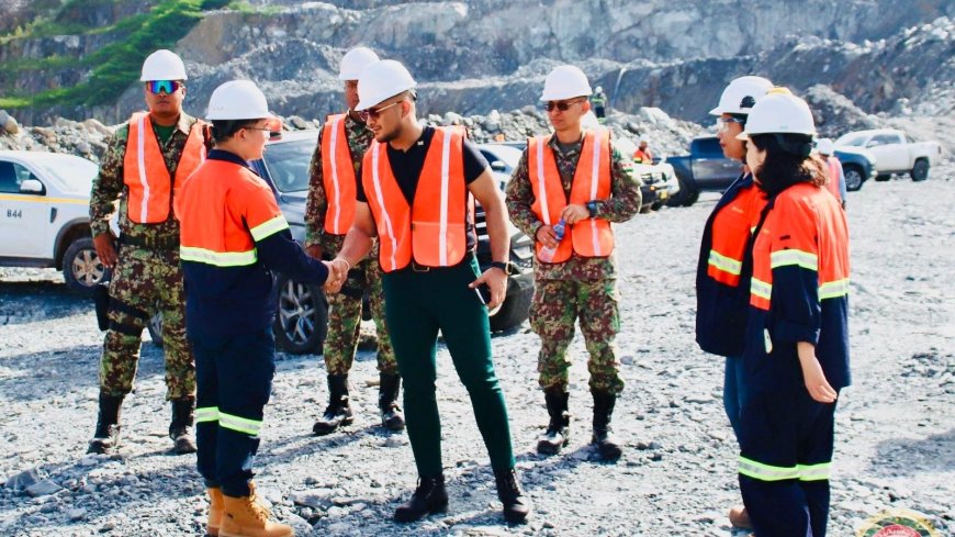 Werkbezoek na dodelijk incident: minister Ramsaran zet veiligheid bij Zijin/Rosebel Goldmines