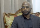 Minister Misiekaba bevestigt onderzoek naar SZF-directeur Oemraw