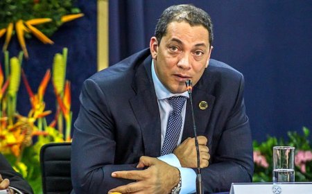 Voormalig CBvS-governor Van Trikt begint aan uitzitten gevangenisstraf