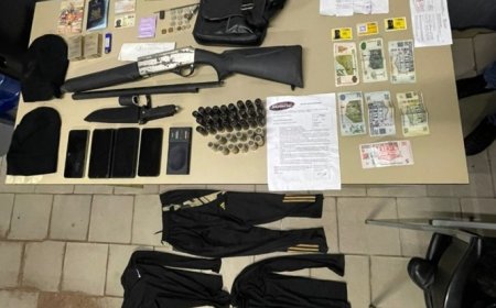 Duo opgesloten wegens illegaal vuurwapenbezit; twee anderen voortvluchtig