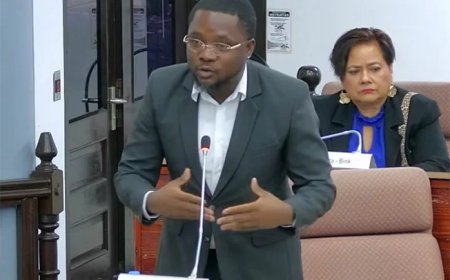 Atompai eist volledige openheid over salarissen rechterlijke macht