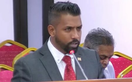 Regering staat achter hervorming rechterlijke macht; benadrukt constitutionele zorgvuldigheid