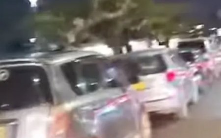 De mooie Waterkant, maar parkeerverbod wordt massaal genegeerd