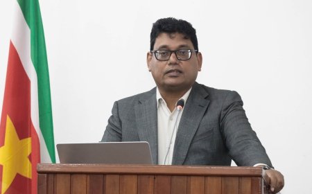 Gajadien ziet niets verkeerds aan nieuwe lonen rechterlijke macht