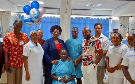 Bijzondere geboorte: na vijf jaar weer drieling in Suriname