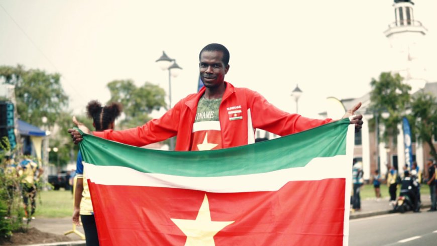 Nieuwe single James kadosoe: “No trap a kabel – We zijn voor niemand bang”