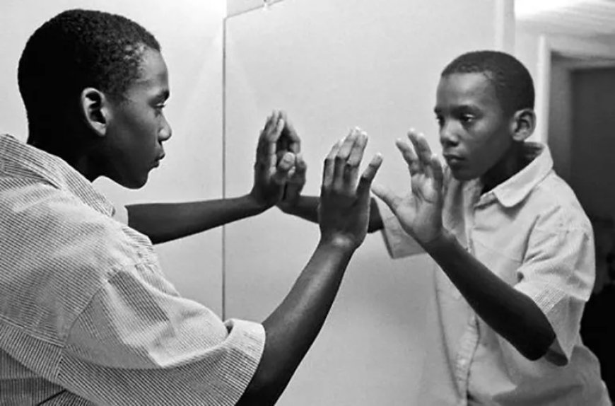 Selectieve verontwaardiging: hoe armoede, hypocrisie en onrecht samen een onveilige samenlevi