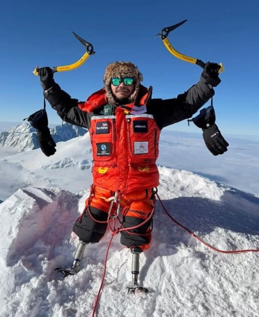 Man zonder benen beklimt de 7 hoogste bergtoppen van de wereld