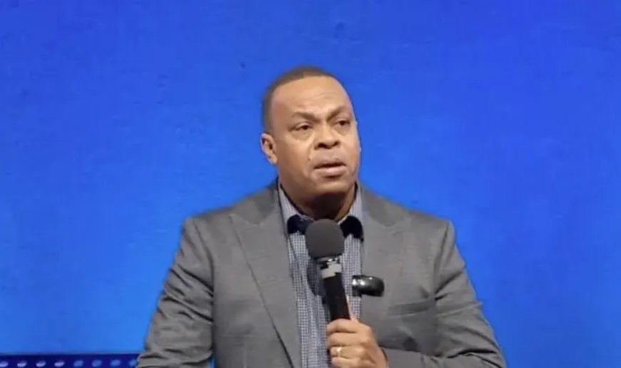 Reyme niet gevraagd, wel ontvangen: het DNA-salaris als onvermijdelijke zegen