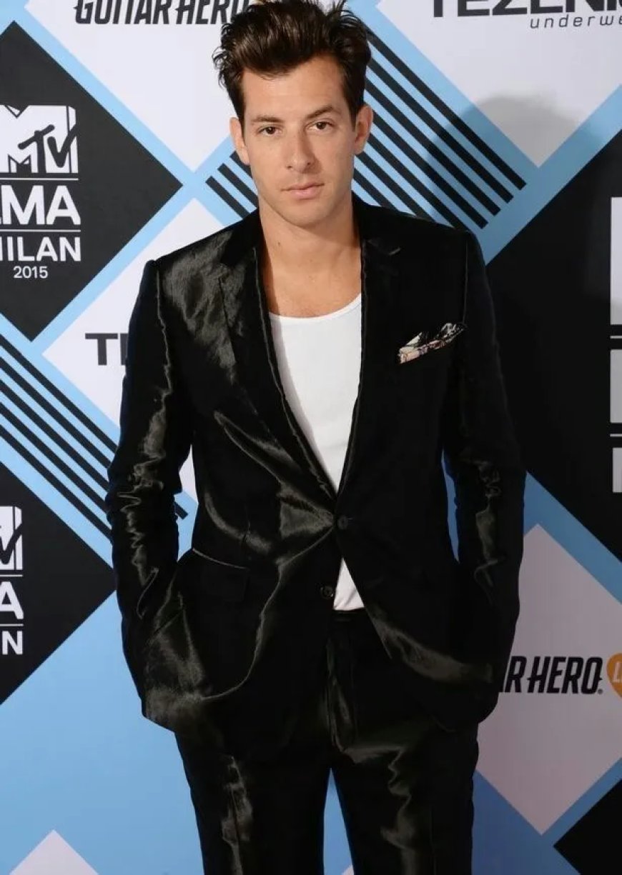 Mark Ronson ontvangt oeuvreprijs bij Brit Awards 