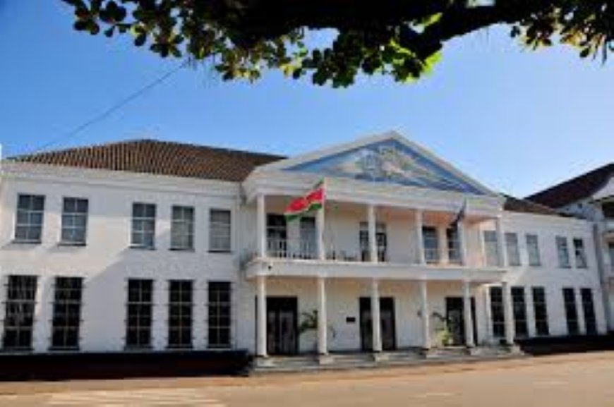 Centrale Bank van Suriname: Economische balans onder druk  