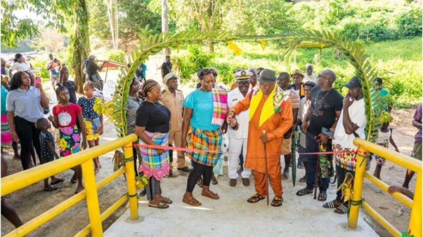 Bereikbaarheid Bende Kondre aanzienlijk verbeterd met nieuwe brug