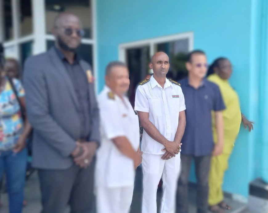 Nickeriaanse cdc Bakas nog altijd op ‘live’ stage