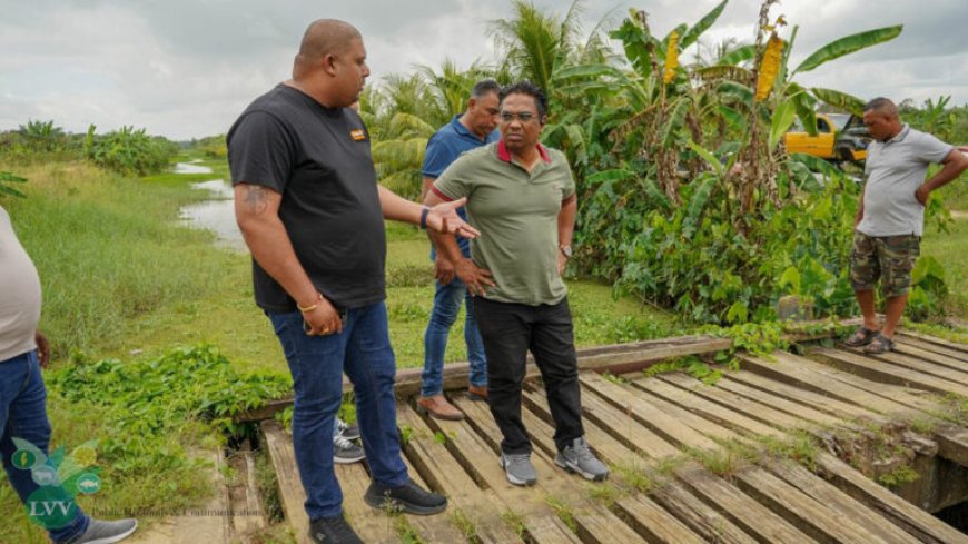 Dertien bruggen in Saramacca worden hersteld