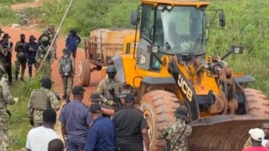 Traditioneel gezag Nieuw-Koffiekamp verzet zich tegen optreden politie en leger