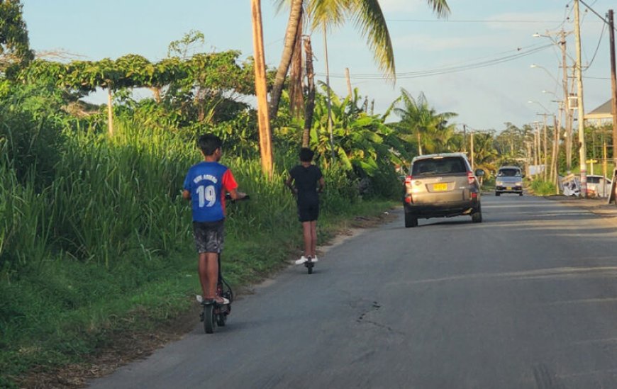 UKKEPUKJES TUSSEN ONS